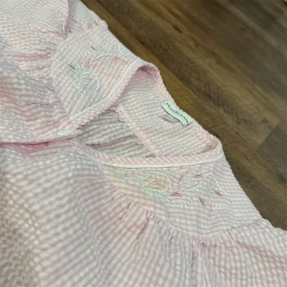Miss Elaine Pink Gingham Seersucker Housecoat Pockets M Short Sleeve Snap STAIN